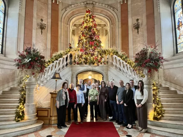 EPAG Lisbon meeting 2025, meeting memebers under the Christmas tree